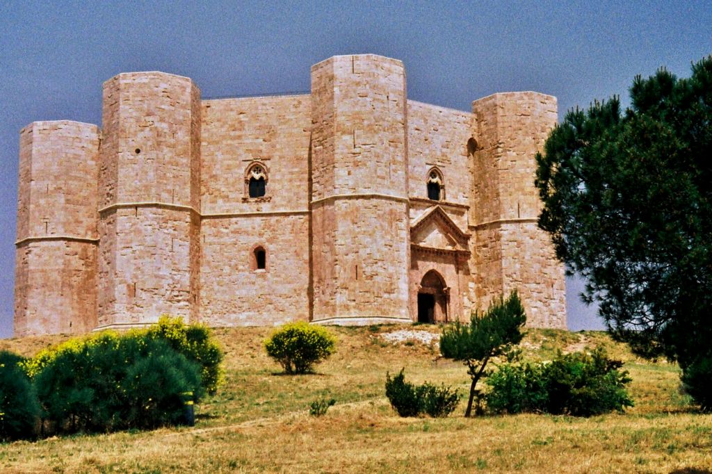 Castello Monte